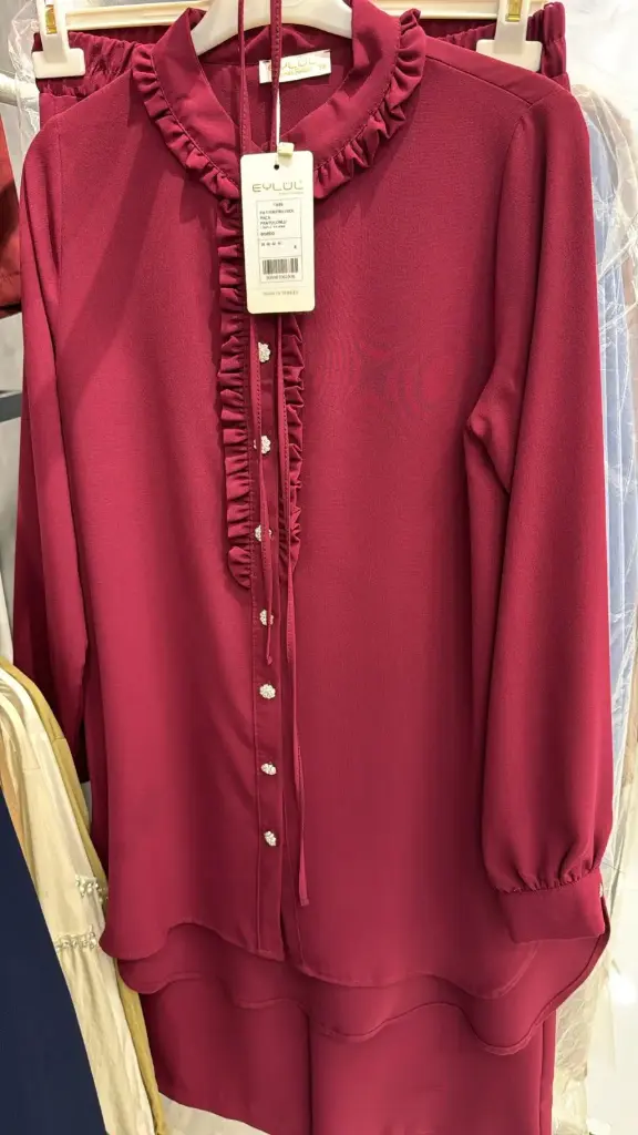 Set Two Pieces D-Red طقم محجبات قطعتين 